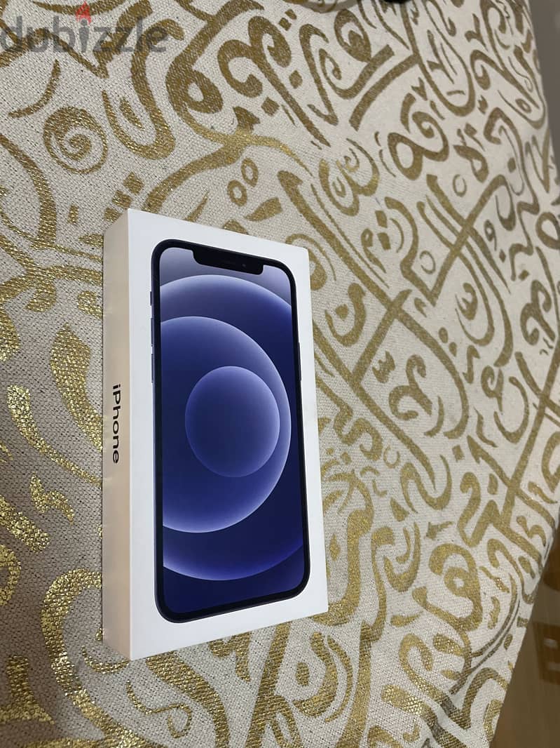 Apple - iPhone 12 5