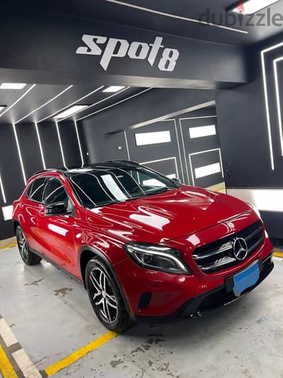 Mercedes-Benz GLA 200 2015