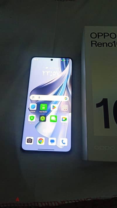 للبيع موبايل  10 OPPO Reno بحالة الزيرو بالعلبة والمشتملات