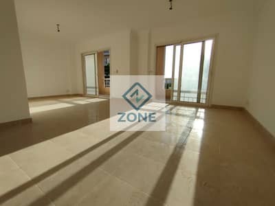 Apartment for rent, 3 bedrooms, 165 square meters, in District 11