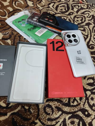 OnePlus 12 تيرا