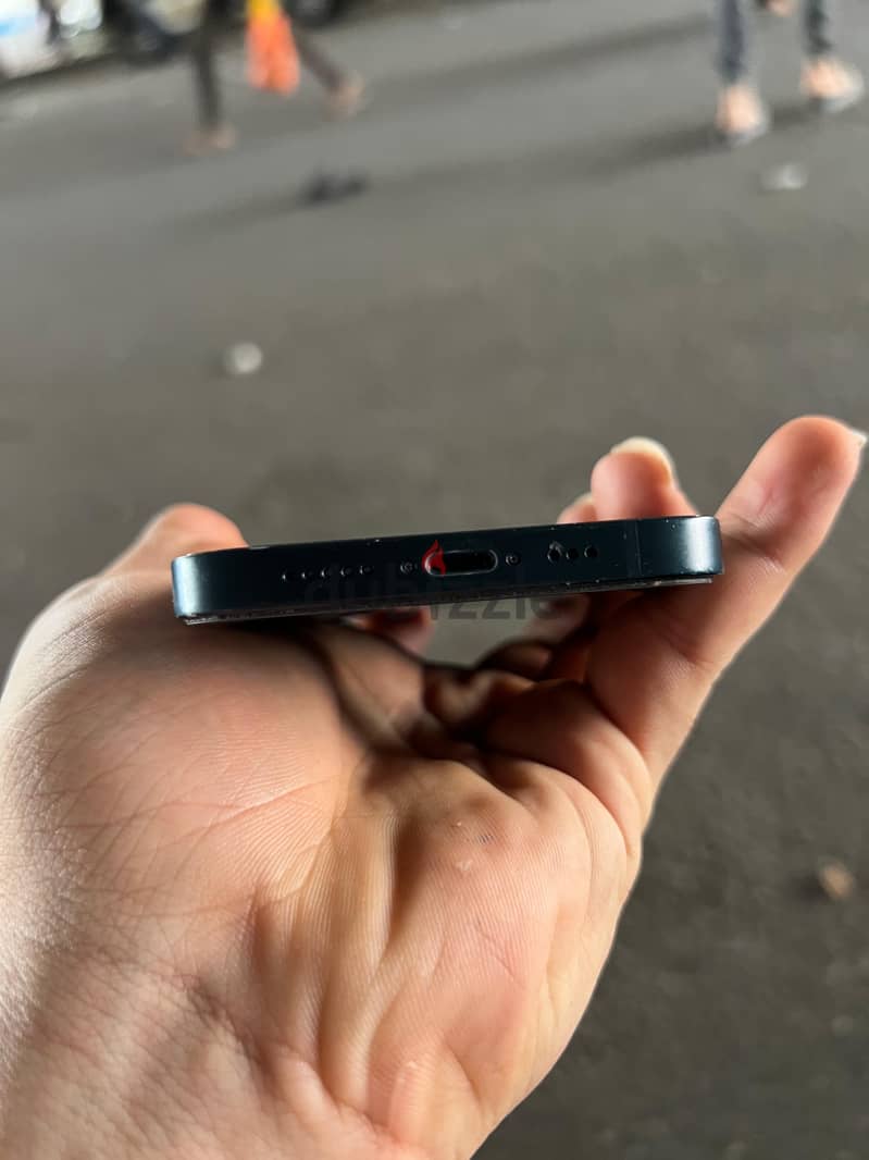 Apple - iPhone 13 3