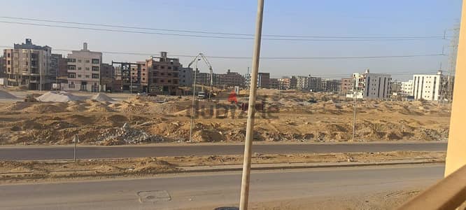 شقة للبيع بالتوسعات الشماليه ١٧٥ متر