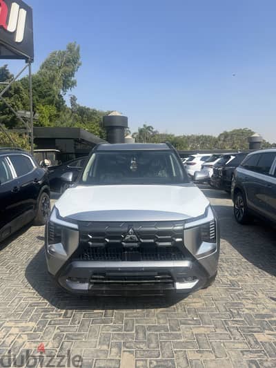 Mitsubishi Destinator premium 2027