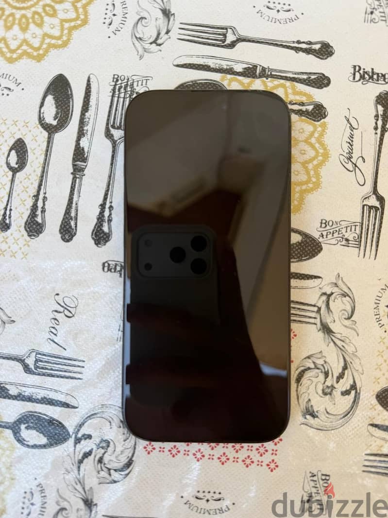 Apple - iPhone 16 Pro 1