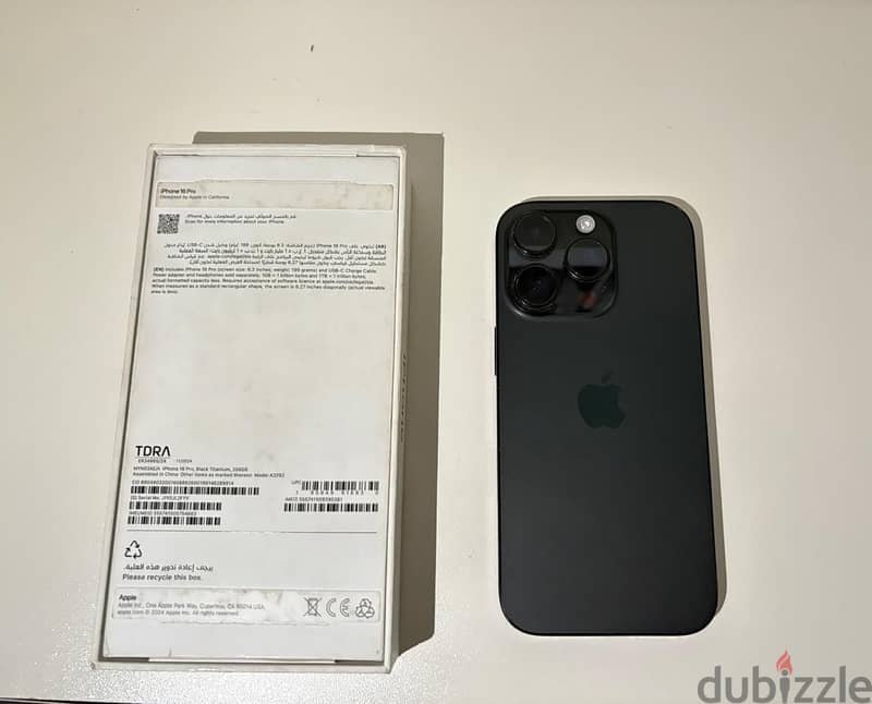 Apple - iPhone 16 Pro 4