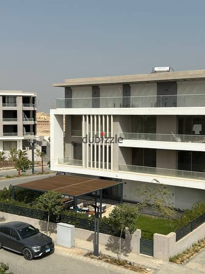 Apartment 4 bed with a large garden for sale near Al Geziera Club