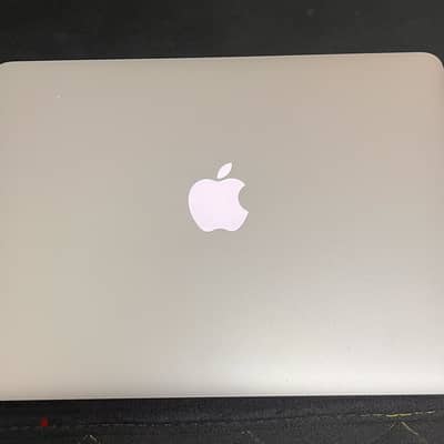 Macbook Air 2017 - Middle East Version