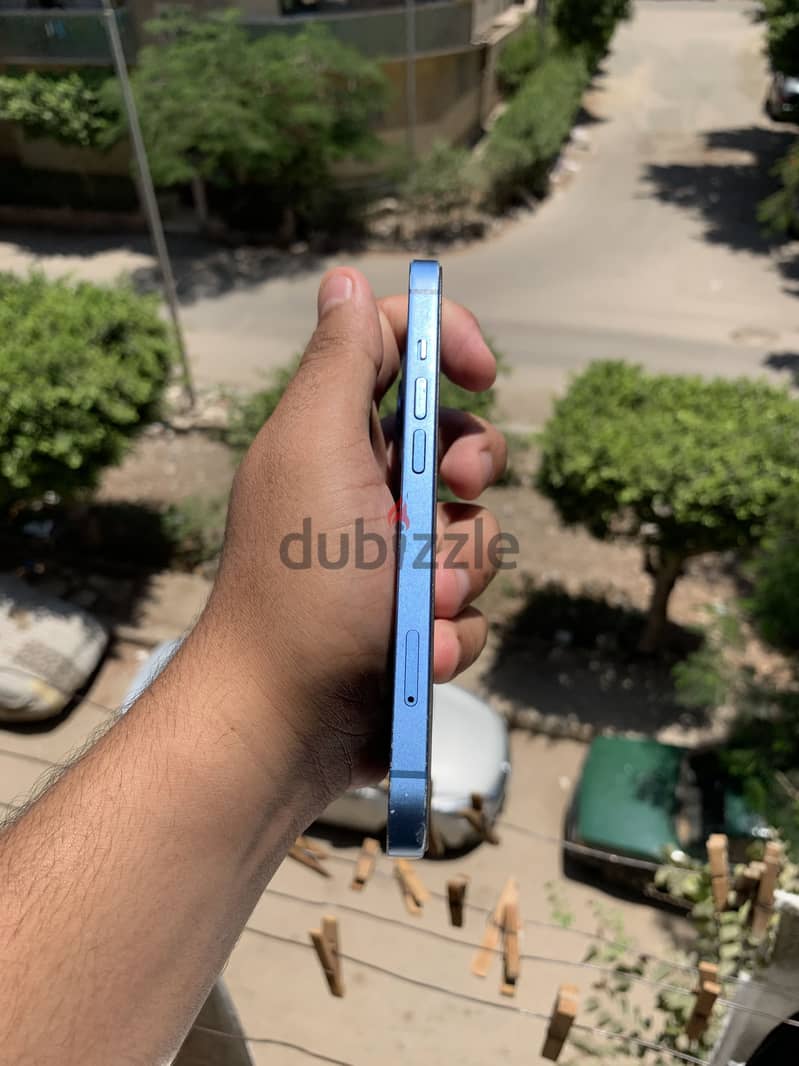 Apple - iPhone 13 2