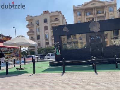 محل للإيجار بالتجمع الخامس محور جمال عبد الناصر افضل لوكشن وآخر محل بالمحور