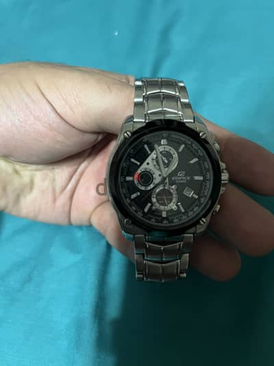 ساعة casio لم تستخدم البيع لعدم الحاجة . . من مول العرب