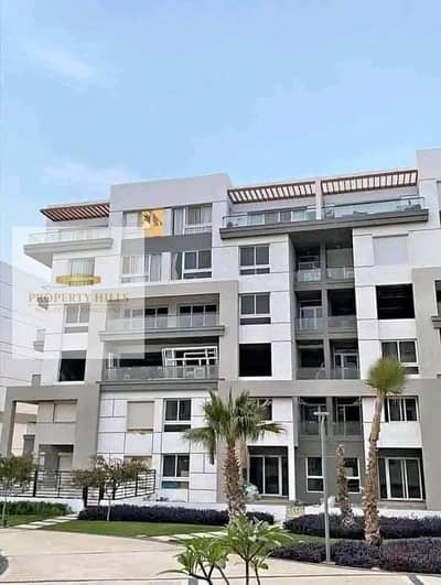 Fully finished apartment available for immediate delivery in a prime location in the Fifth Settlement in Hyde Park Compound