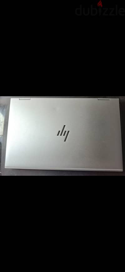 HP Elitebook 1030 G8