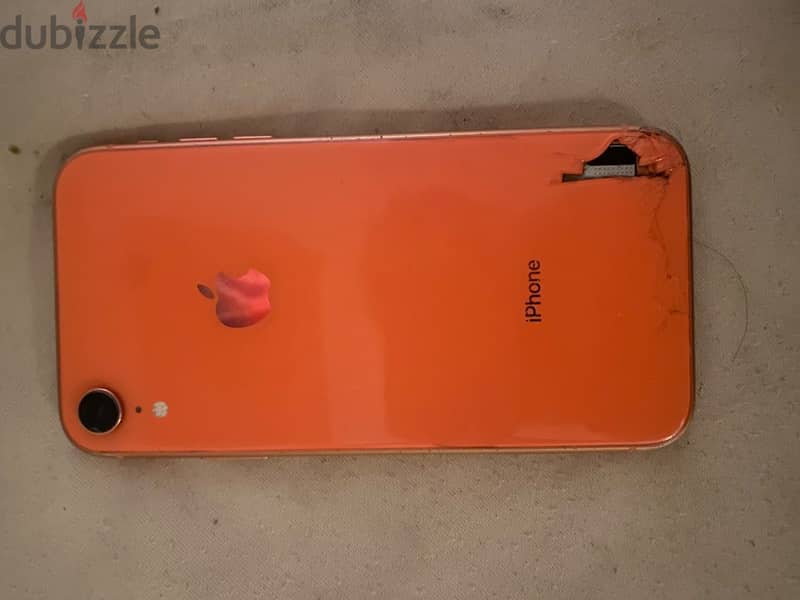 Apple - iPhone XR 1