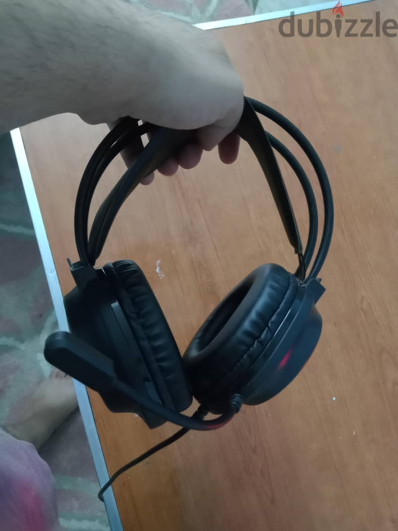headphone 2