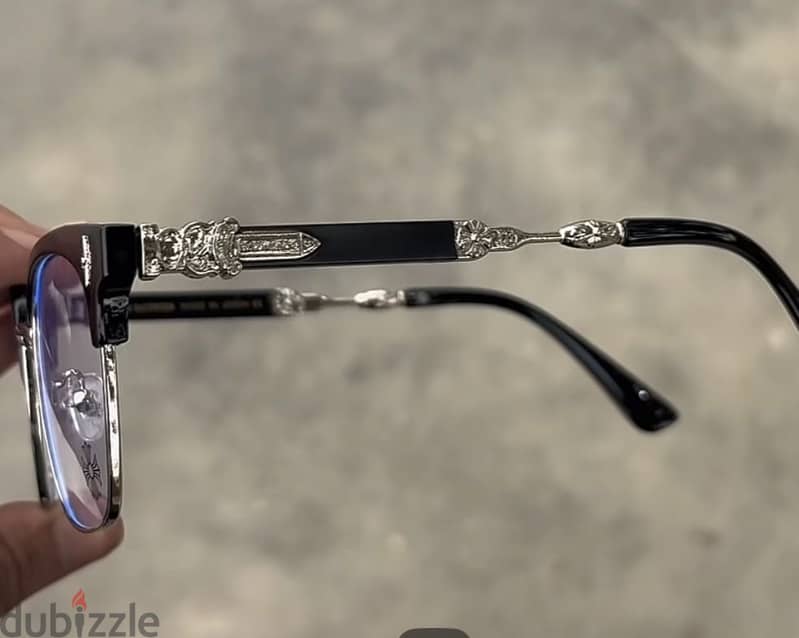 CHROME GLASSES SWORD 1