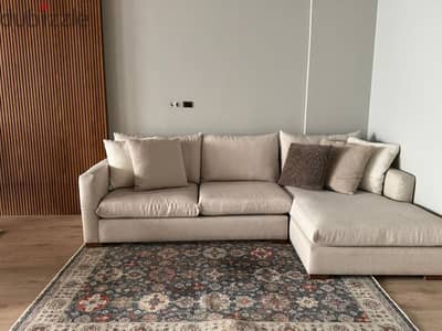L-shape sofa / excellent condition
