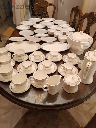 طقم صيني