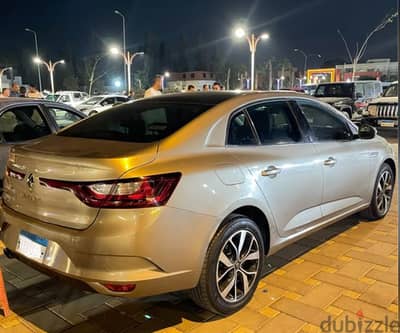 رينو ميجان توب لاين سيجنتشر كسر زيرو ممكن البدل باصغر
