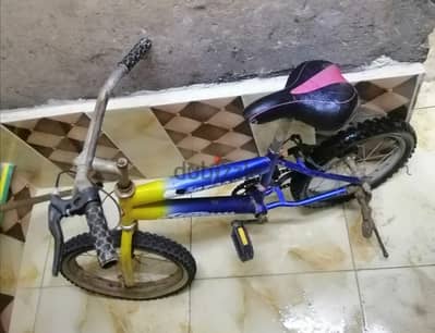 عجله بحاله جيدة