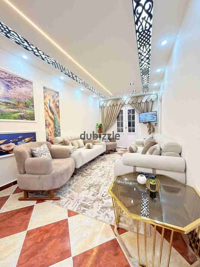 Apartment in Alexandria, Palm Beach (3 bedrooms) with furniture and appliances, second street from the main one