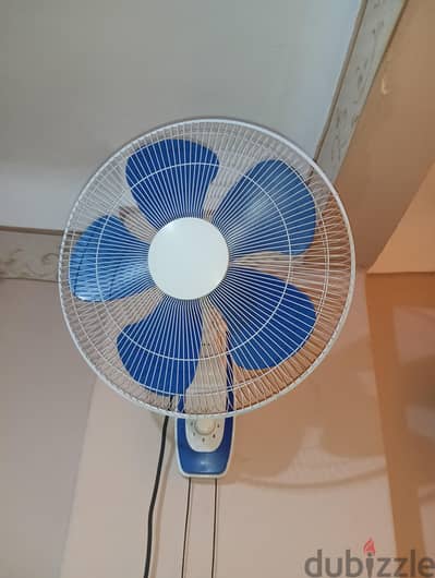 مروحه حائط ماركه الترا استخدام يومين  فى سيدى بشر