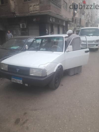 فيات شاهين 2002 للبيع منيا القمح