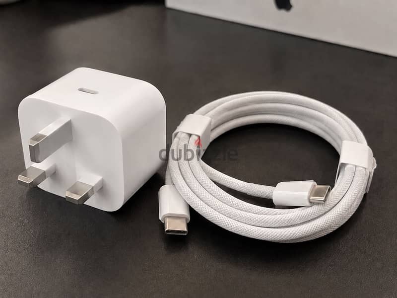 Apple - iPhone 15 Pro Max 4
