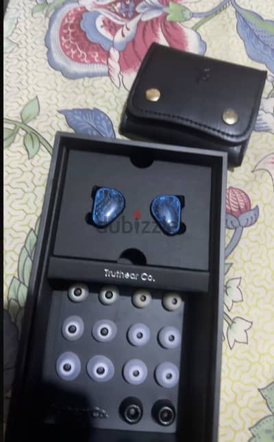 Truthear zero blue 1 iem with 0.78 cable with mic