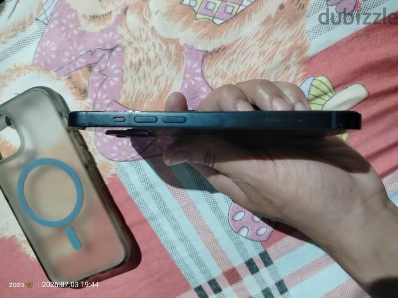Apple - iPhone 13 3