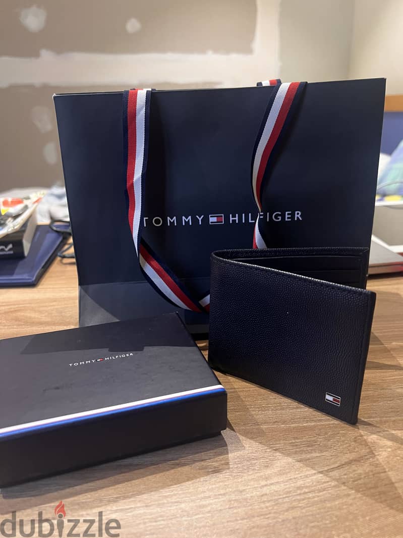Tommy Hilfiger Wallet 1