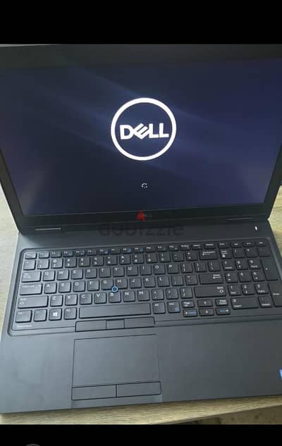 بحاله ممتازهDell precision 3520