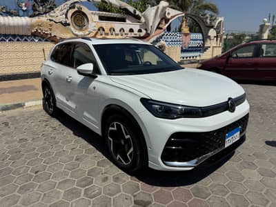 Volkswagen Tiguan 2025 فولكسفاغن تيجوان 2025 فبريكا بالكامل R line