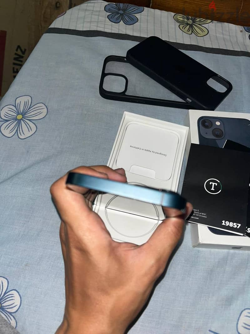 Iphone 13 4