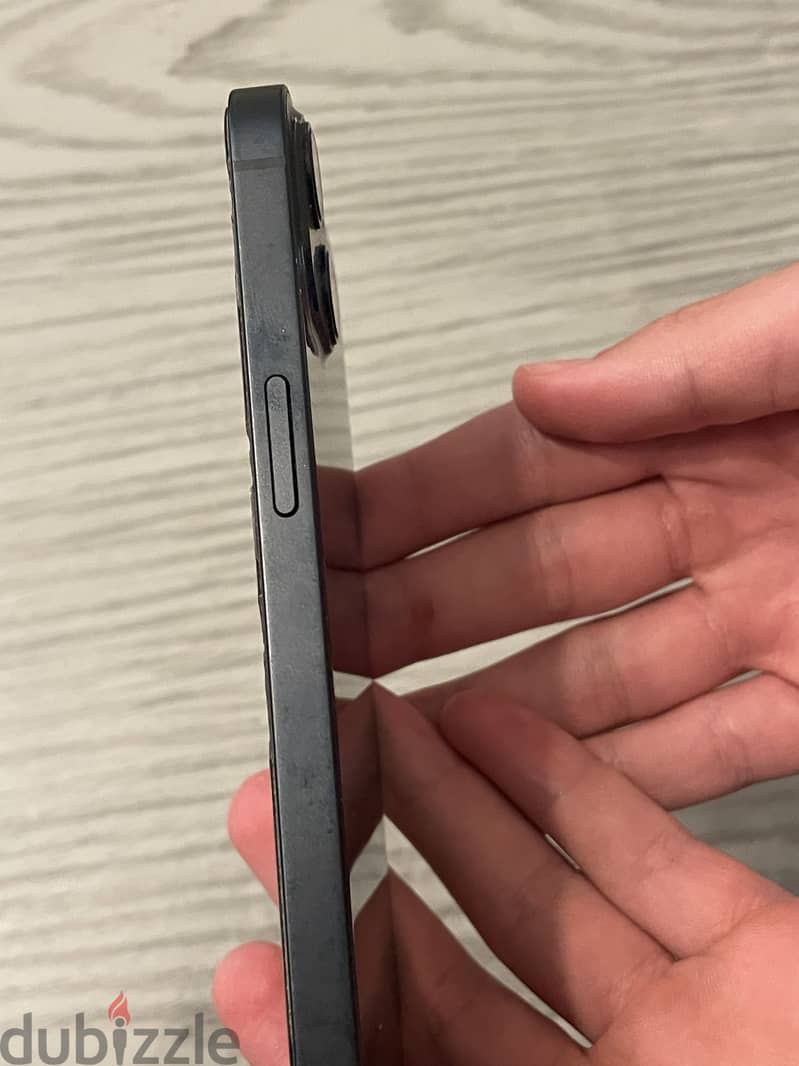 Apple - iPhone 13 2