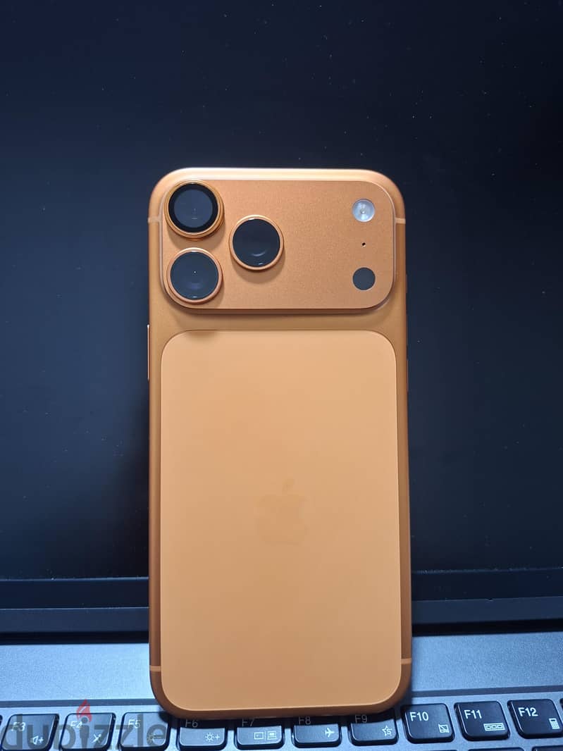 Apple - iPhone 17 Pro Max 1