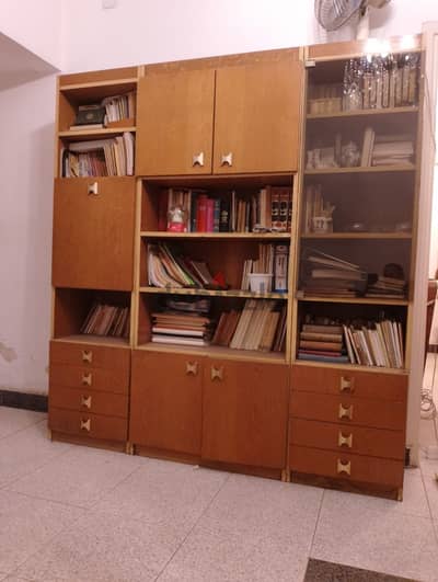 مكتبه ٣ قطع
