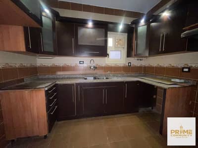 Serious Buyers Only: Apartment with Prime View & Location in Zayed 7th District