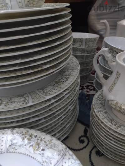طقم صيني شيك للبيع