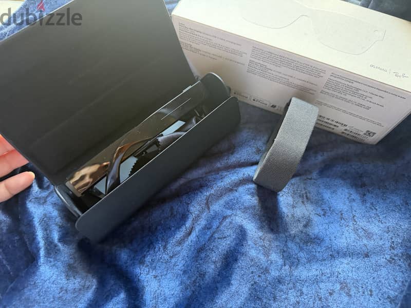 Ray-Ban Meta Display  54000 3