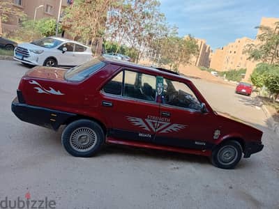 فيات ريجيتا 1985