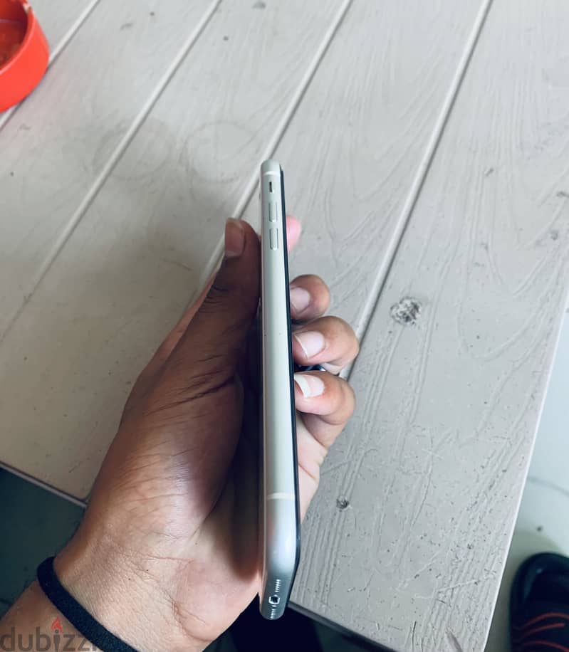 Apple - iPhone 11 2