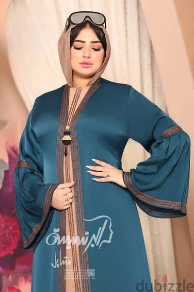 عبايه خاليجي. نفس اللون الي ف الصوره