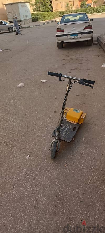 اسكوتر كهربائي للبيع
