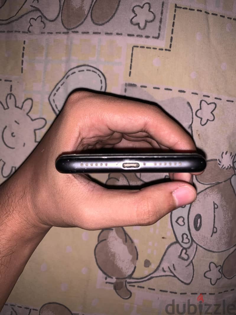 Apple - iPhone 11 6
