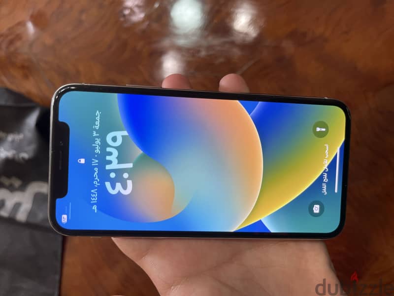 Apple - iPhone X 5
