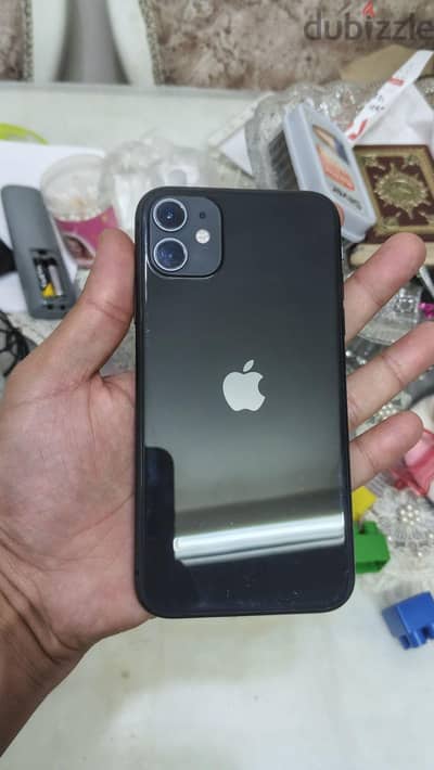 iphone 11 مساحه 256 معا علبته
