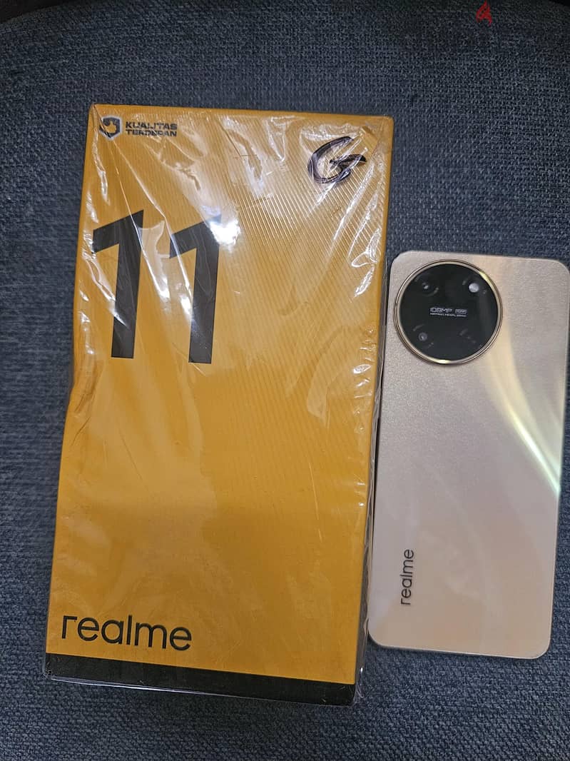 Realme 11 7