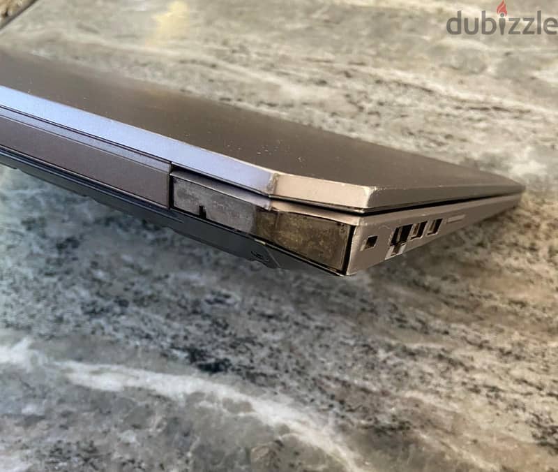Laptop HP 4