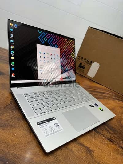 HP ENVY 16 2K Touch  كور i9 جيل 13 فئة H بكارت RTX 4060 فعلي 8 جيجا